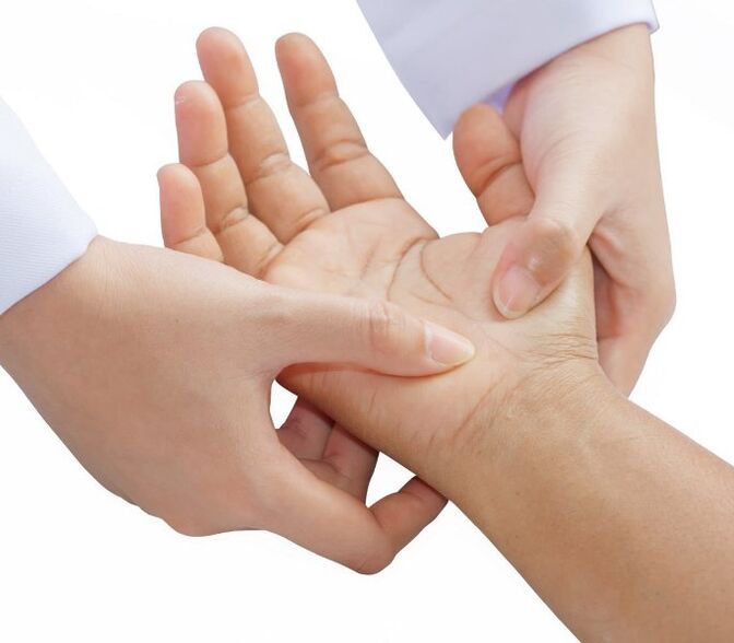 Ревматоидният псориазис може да засегне ръцете