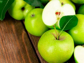 Ябълки за гладен ден по време на обостряне на псориазис